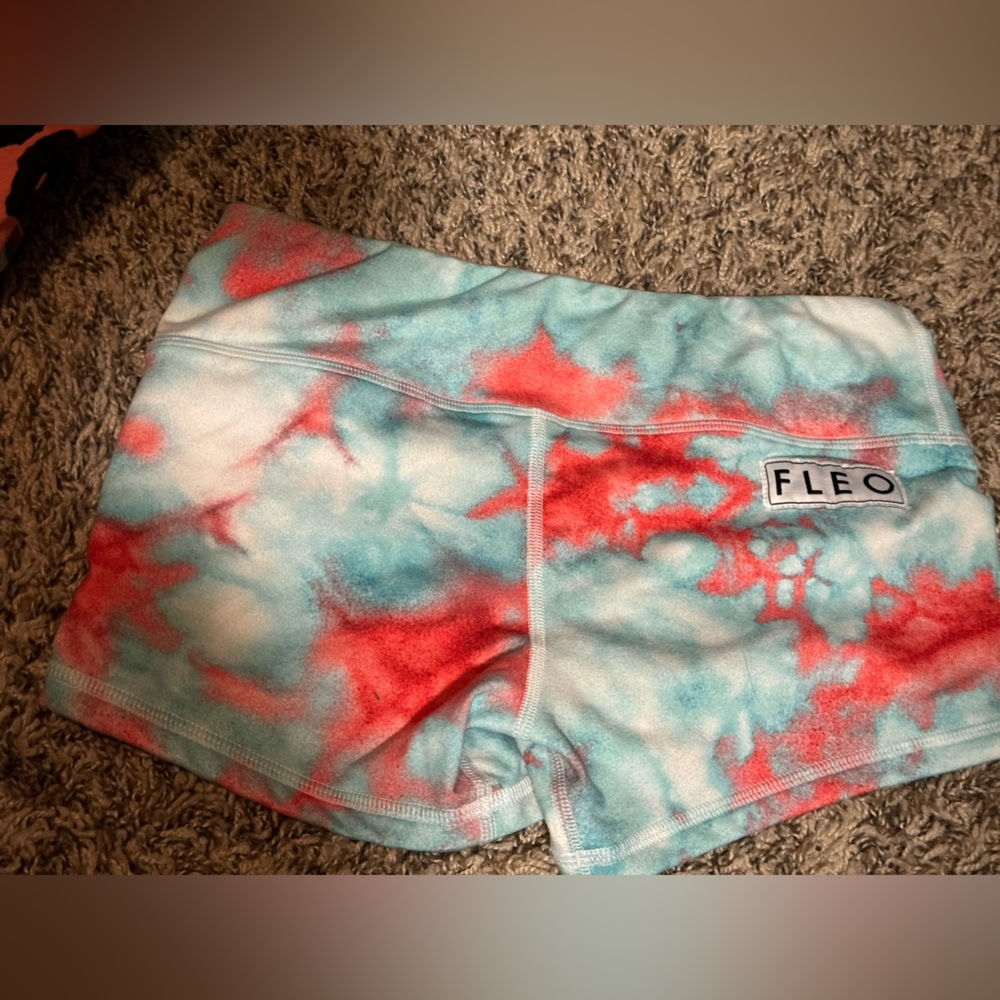 Fleo red white blue small